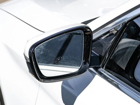 Used 2019 BMW 540i w/ Executive Package image 48