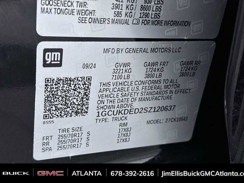 Used 2025 Chevrolet Silverado 1500 LT AWD/4WD image 34