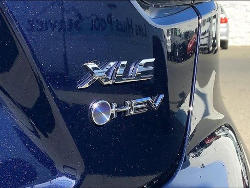 New 2026 Toyota Corolla XLE image 15