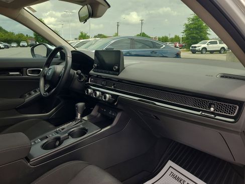 Certified 2023 Honda Civic EX image 19