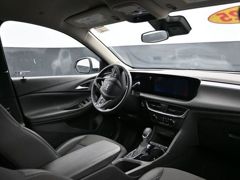 Used 2025 Buick Encore GX Preferred image 35