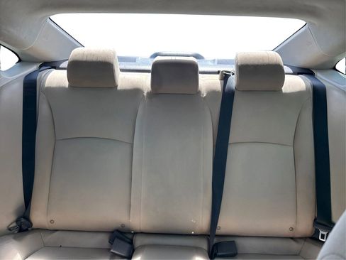 Used 2019 Honda Civic LX image 13