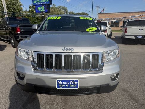 Used 2013 Jeep Grand Cherokee Laredo AWD/4WD image 2