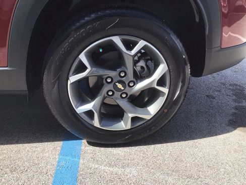 Used 2024 Chevrolet Trax LT w/ Driver Confidence Package image 10