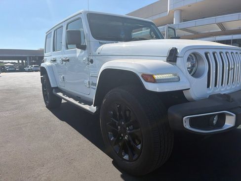 Used 2021 Jeep Wrangler Unlimited Sahara w/ Cold Weather Group AWD/4WD image 2