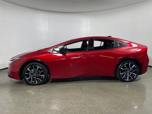 New 2026 Toyota Prius Plug-In Hybrid image 6