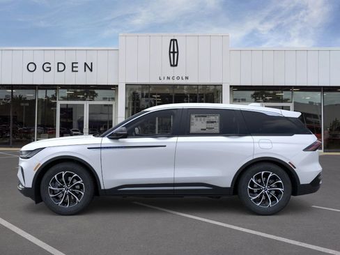 New 2026 Lincoln Nautilus Premier w/ Equipment Group 102A image 3