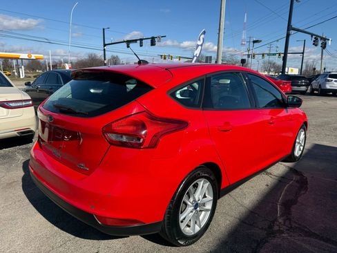 Used 2015 Ford Focus SE image 6