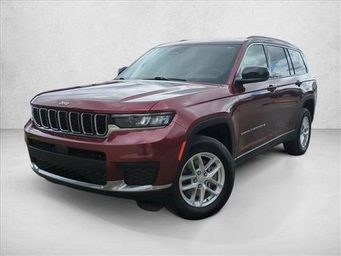 Used 2024 Jeep Grand Cherokee L Laredo RWD image 1