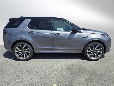 New 2023 Land Rover Discovery Sport SE R-Dynamic image 6