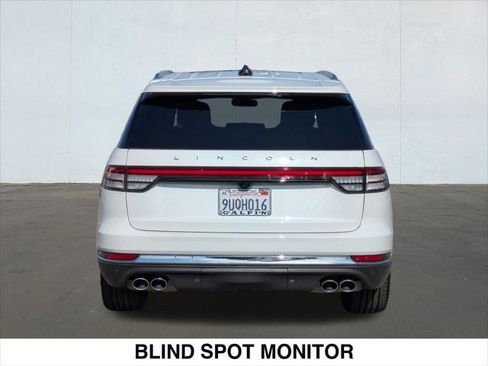 Used 2025 Lincoln Aviator Reserve w/ Equipment Group 201A AWD/4WD image 4