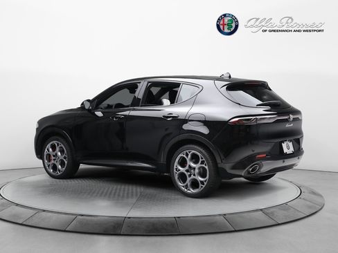 Used 2024 Alfa Romeo Tonale Veloce AWD/4WD image 5