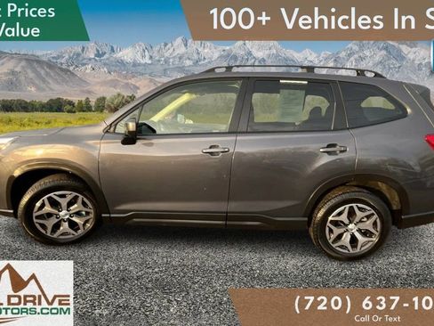 Used 2022 Subaru Forester Premium image 8