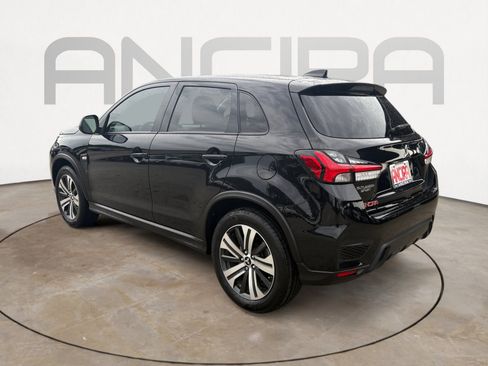 Used 2020 Mitsubishi Outlander Sport ES FWD image 9