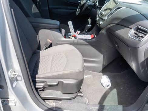 Used 2021 Chevrolet Equinox LT AWD/4WD image 10