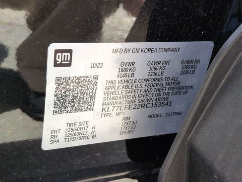 Used 2024 Chevrolet Trax LS w/ LS Convenience Package FWD image 29