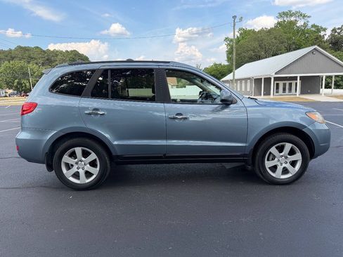 Used 2009 Hyundai Santa Fe Limited FWD image 9