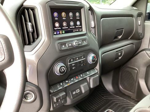 Used 2026 Chevrolet Silverado 2500 Custom w/ Custom Value Package AWD/4WD image 8