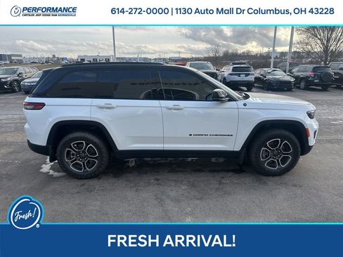 Used 2024 Jeep Grand Cherokee Trailhawk w/ Advanced Protech Group II image 3