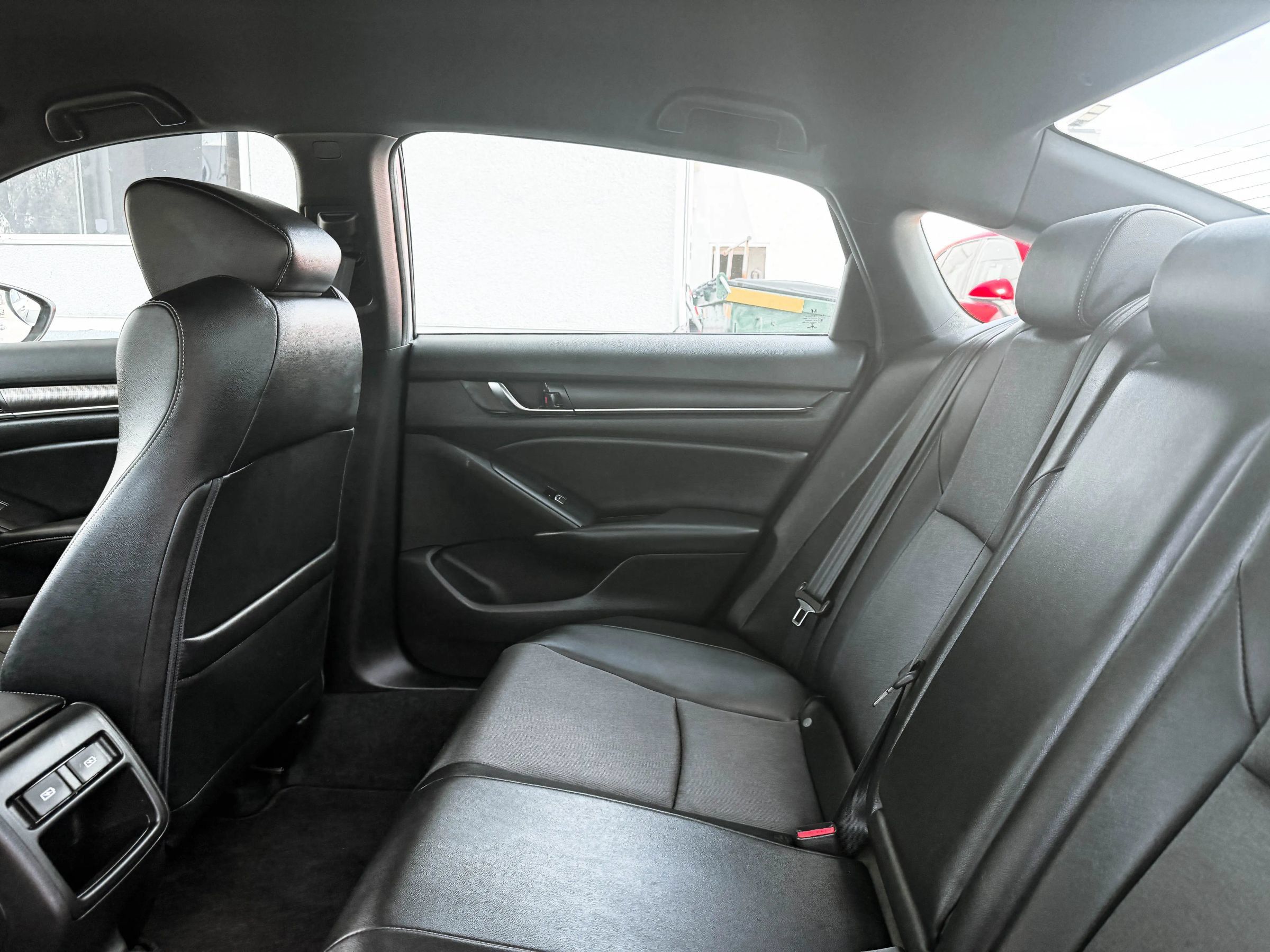 Used 2022 Honda Accord Sport image 24