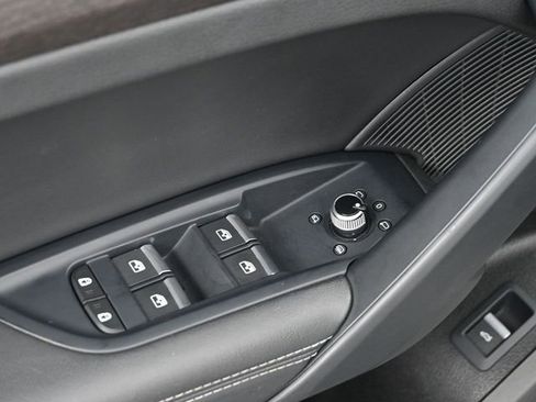 Used 2024 Audi Q5 2.0T Premium Plus image 10