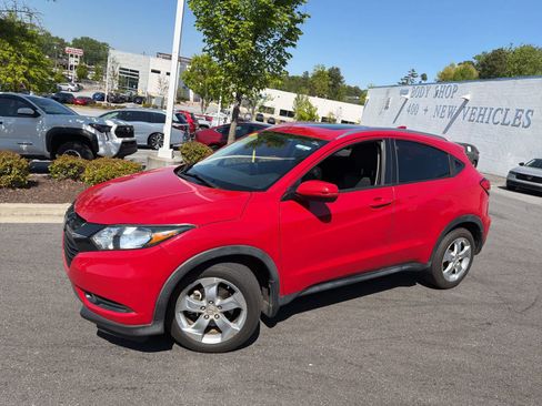 Used 2016 Honda HR-V EX-L image 4