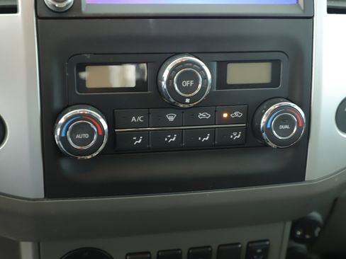 Used 2019 Nissan Frontier SV w/ Value Truck Package image 15