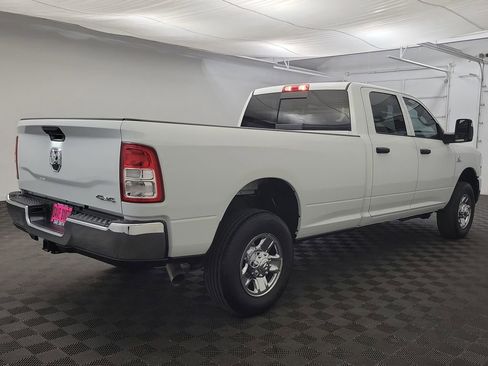 Used 2024 RAM 3500 Tradesman w/ Chrome Appearance Group image 7