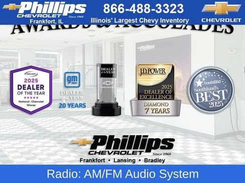 Used 2023 Nissan Versa SV image 11