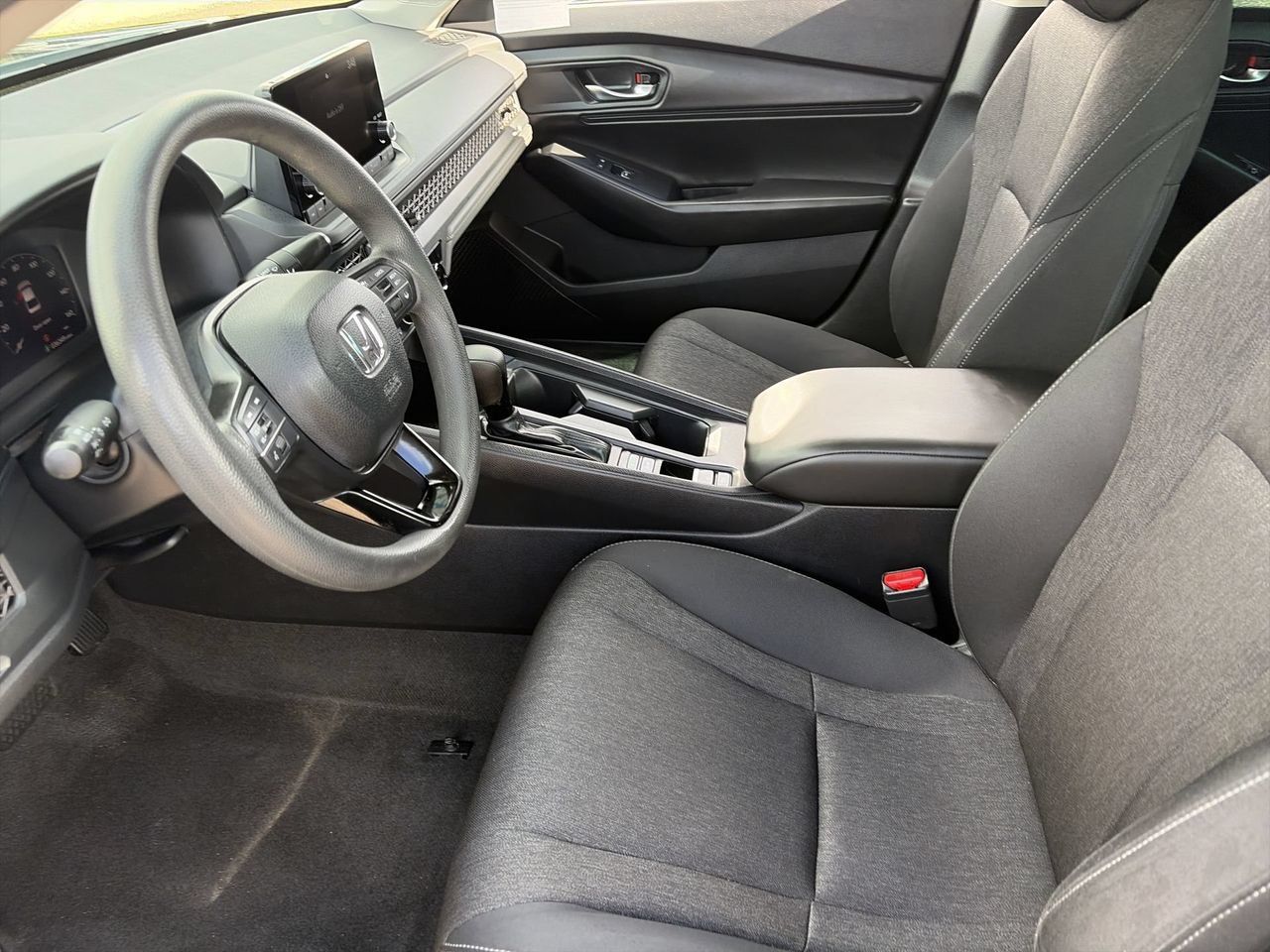 Used 2024 Honda Accord EX image 18