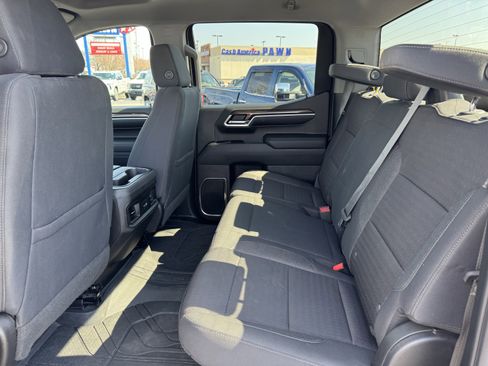 Used 2022 Chevrolet Silverado 1500 LT w/ Protection Package image 34