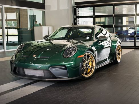 Used 2026 Porsche 911 GT3 RWD image 1