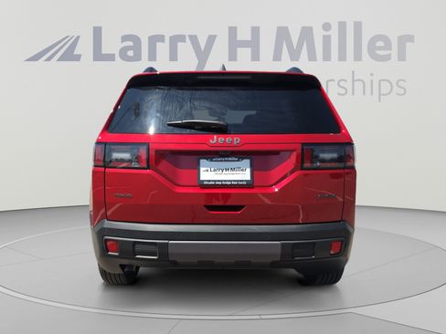 New 2026 Jeep Cherokee Laredo AWD/4WD image 4