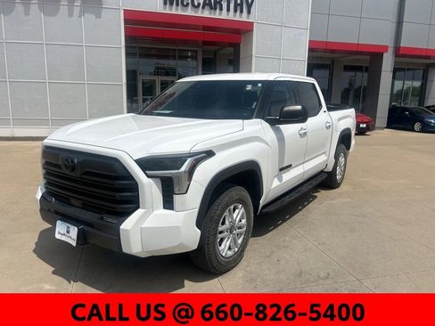 Used 2025 Toyota Tundra SR5 w/ SR5 Premium Package AWD/4WD image 2
