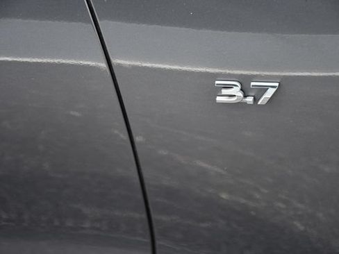 Used 2015 INFINITI Q70 3.7 w/ Deluxe Touring Package AWD/4WD image 30