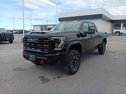 New 2026 GMC Sierra 2500 AT4X w/ LPO, Black Badging Package