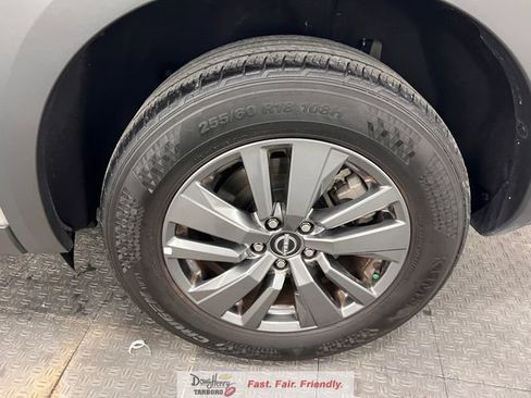 Used 2025 Nissan Pathfinder SV FWD image 24