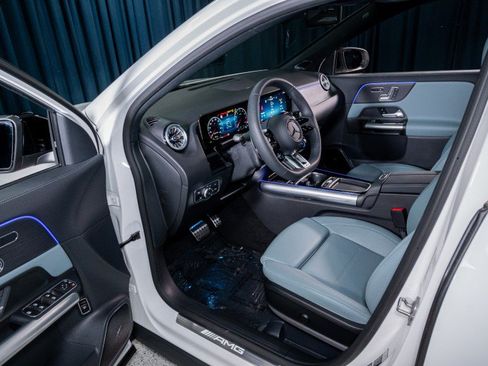 New 2026 Mercedes-Benz GLA 35 AMG 4MATIC image 10