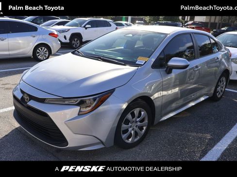 Used 2024 Toyota Corolla LE image 1