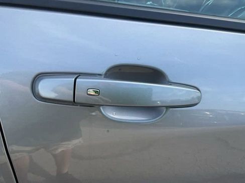 Used 2023 Chevrolet Equinox LS w/ Midnight Edition image 12