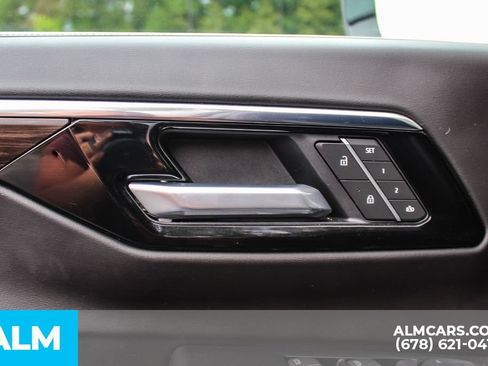 Used 2025 Chevrolet Tahoe LT AWD/4WD image 37