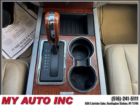 Used 2010 Ford Expedition Eddie Bauer image 18