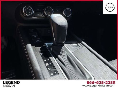 Used 2025 Nissan Kicks SV w/ SV Premium Package AWD/4WD image 29