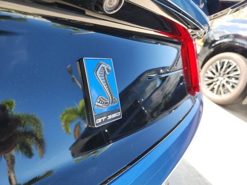 Used 2019 Ford Mustang Shelby GT350 w/ Technology Package image 12