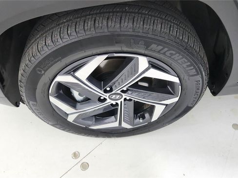 Used 2024 Hyundai Tucson Limited AWD/4WD image 34
