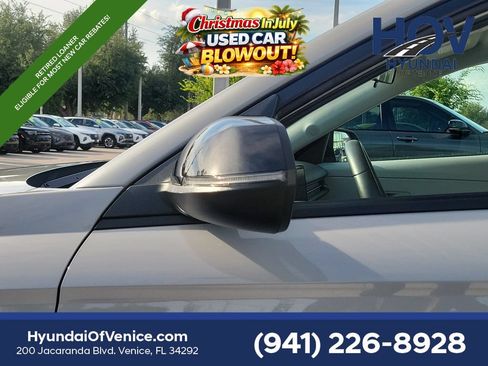 Certified 2026 Hyundai Kona SEL Premium FWD image 7