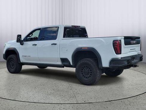 Used 2024 GMC Sierra 2500 AT4X w/ AT4X AEV Edition AWD/4WD image 7