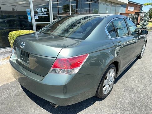 Used 2009 Honda Accord EX image 3