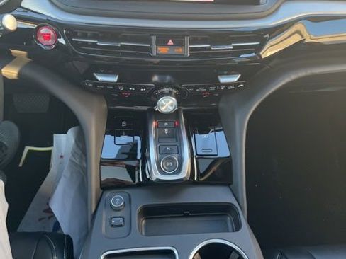 Used 2025 Acura MDX FWD w/ Technology Package image 13