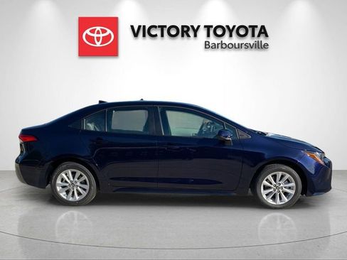 Used 2026 Toyota Corolla LE w/ LE Premium Package FWD image 6